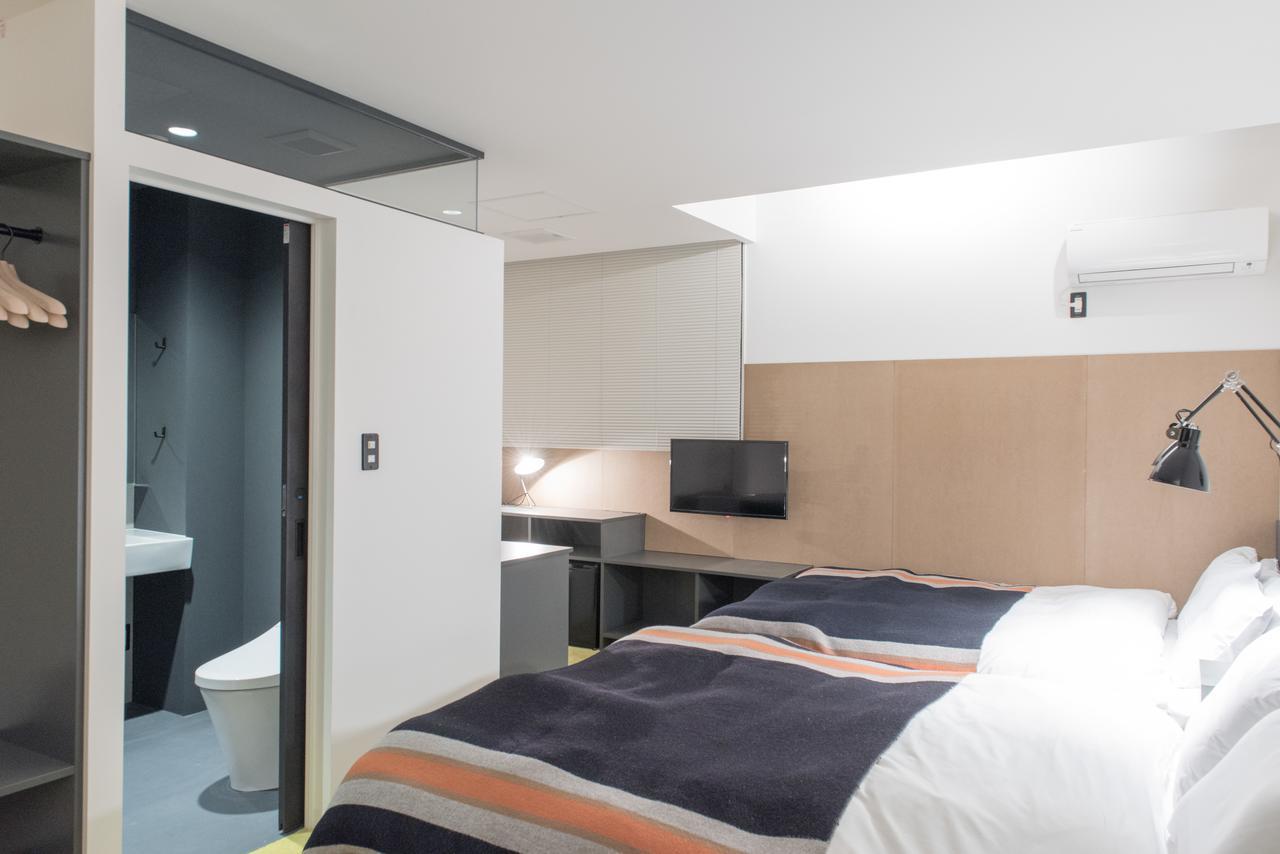 Earthmans Dotombori Hotel Osaka Ngoại thất bức ảnh