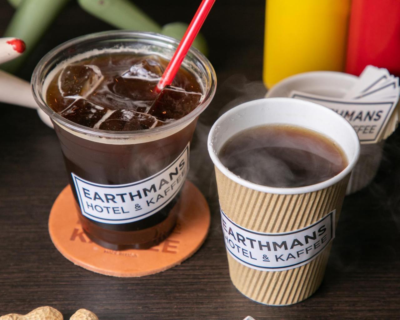 Earthmans Dotombori Hotel Osaka Ngoại thất bức ảnh